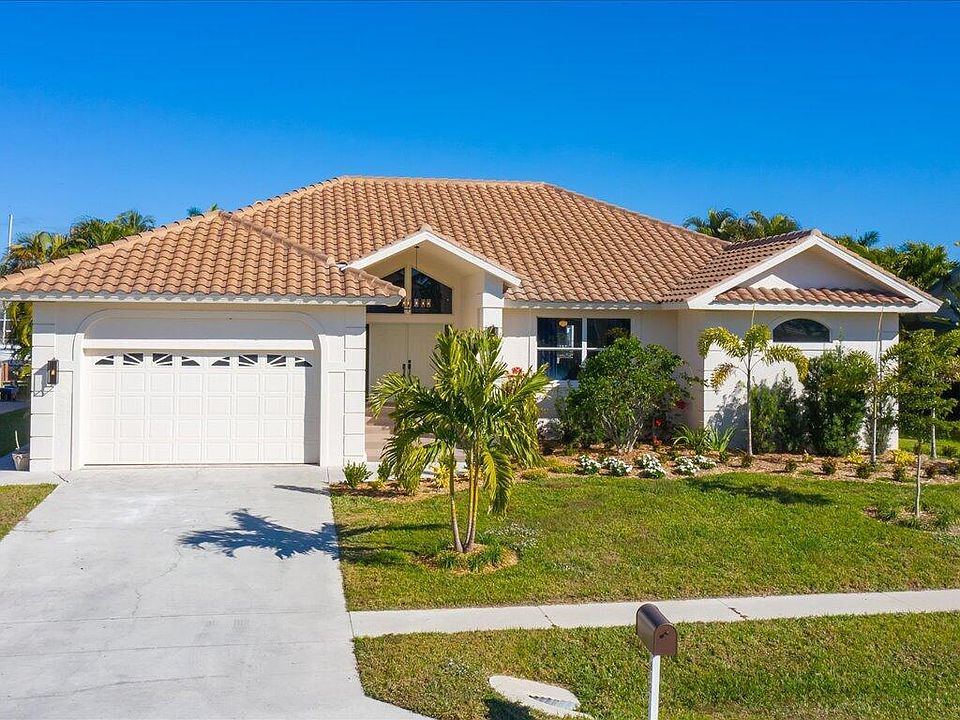 1st image of 1812 Menorca Ct
