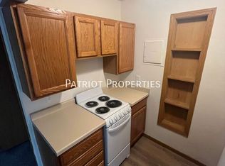 1117 Macarthur Rd #2, Madison, WI 53714