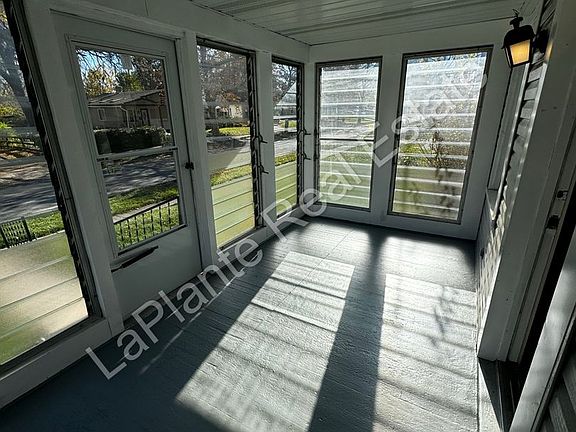2nd image of 4447 Walker Ave