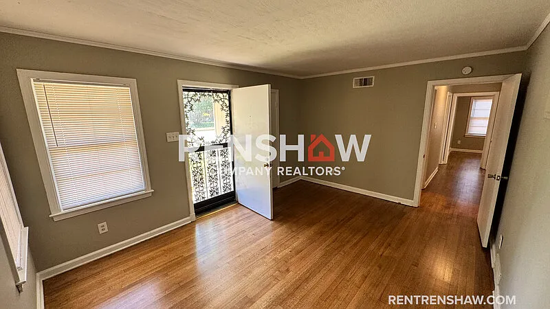 3 bed, 2.0 bath, 1598 sqft, $1,550 — Photo 2