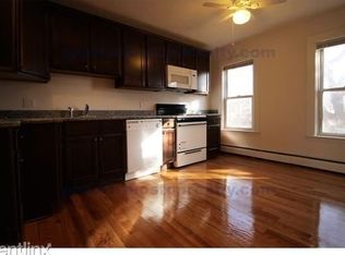 5 Lawrence Pl #1ZC, Brighton, MA 02135