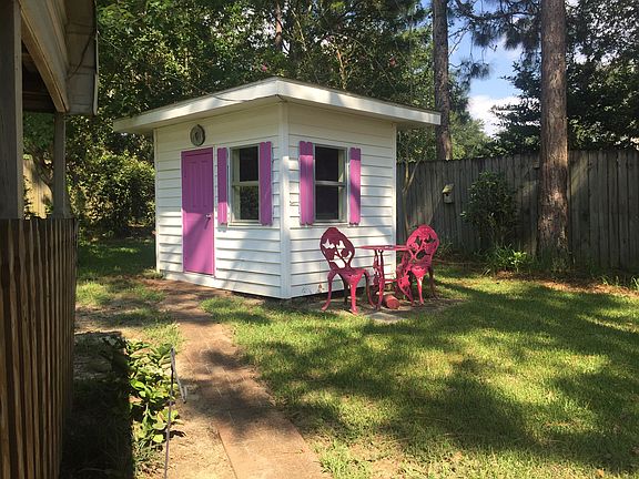 Playhouse 