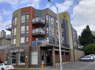 8826 25th Ave SW APT 304, Seattle, WA 98106