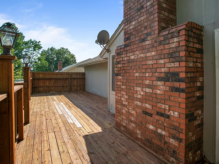 3513 NE Stanton St — Photo 27