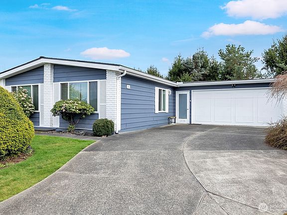 2nd image of 2500 Alder Street #302