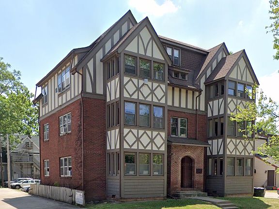 5th image of 705 W Elm St #11350701