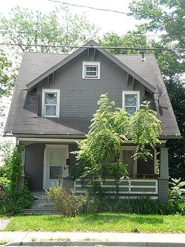 1st image of 1113 East Ave