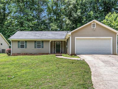105 Honeysuckle Ln, Stockbridge, GA, 30281