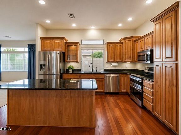 5th image of 10854 E PORTOBELLO Avenue