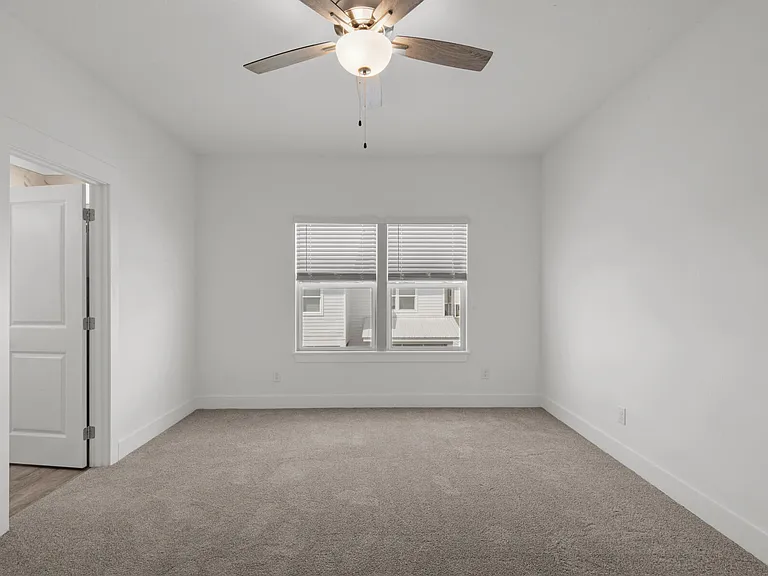 118 Date Palm Ln — Photo 19