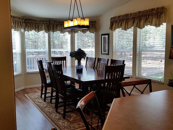 4th image of 941 White Mountain Dr