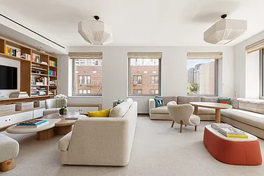 116 University Place, #5