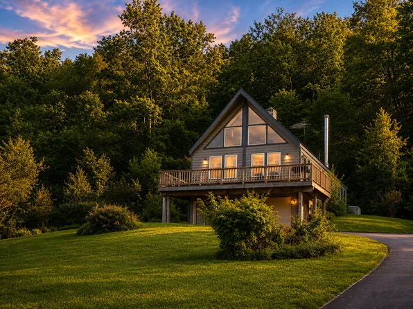 29 Sugarcreek Trl, Galena, IL 61036