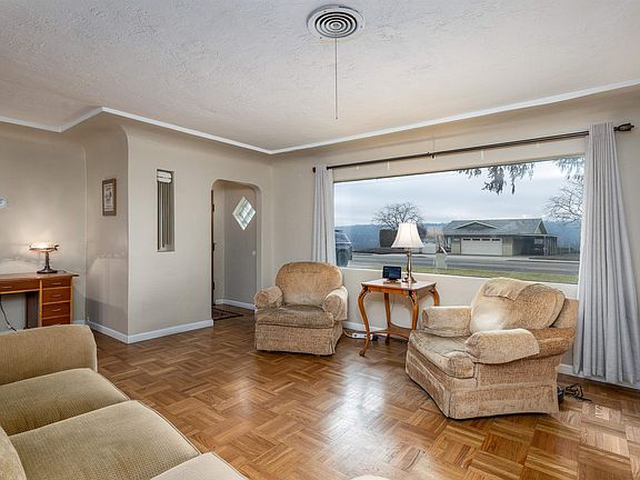 5th image of 4014 W Northwest Blvd