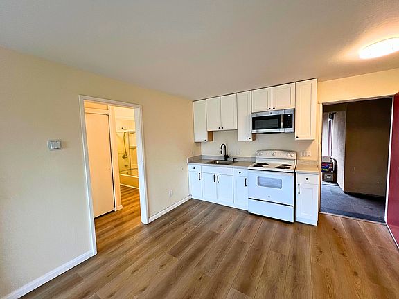 3rd image of 348 4th Ave #11269358
