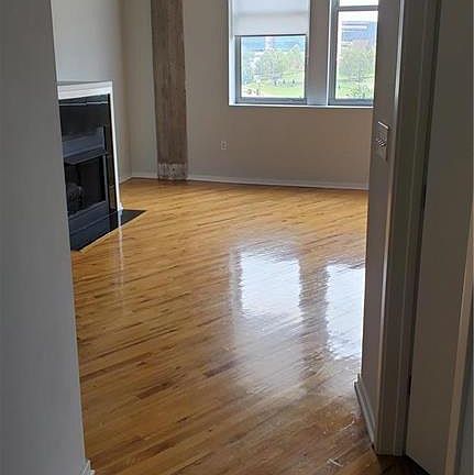 3rd image of 2107 Grand Blvd APT 809