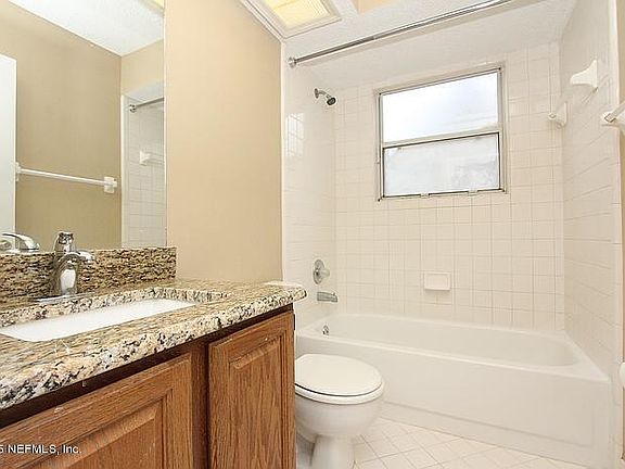 bathroom_700