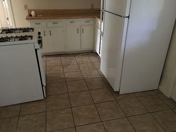 5th image of 1408 White Ave