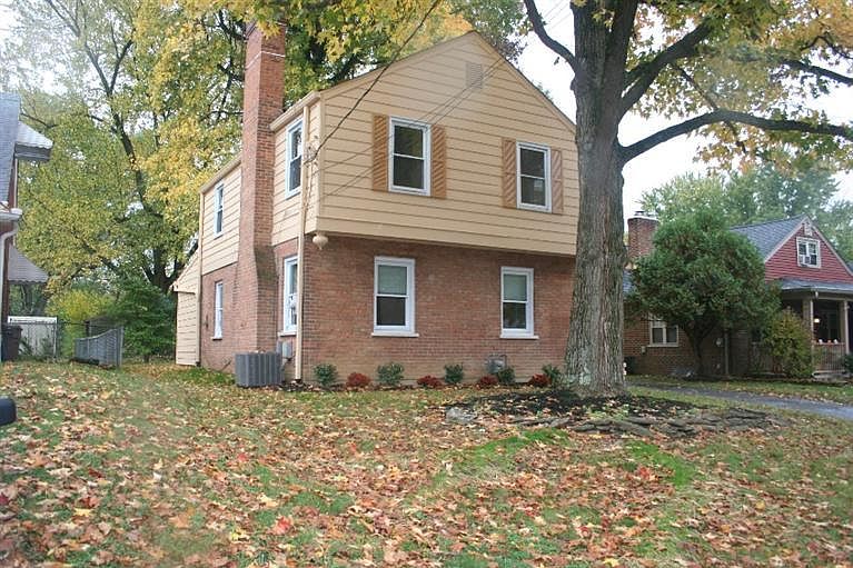 1st image of 2648 Bonnie Dr