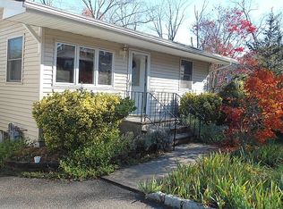 66 Hunter Rd, Lincoln Park, NJ 07035