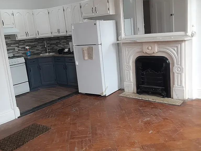 41 Brevoort Pl #3 — Photo 1