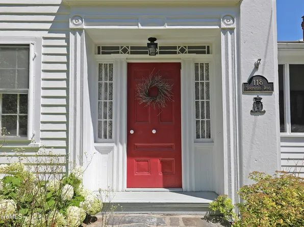 118 Sandisfield Rd, Sandisfield, MA 01255
