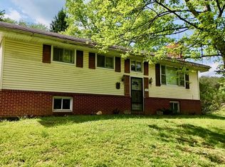 1291 Hard Scrapple Rd, Wellston, OH 45692