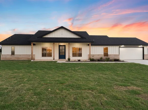138 Dana Point Rd, Lorena, TX 76655