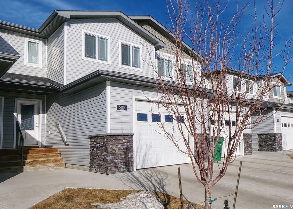 1st image of 940 Bradley St #508