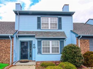34 Parkway Dr, Hampton, VA 23669