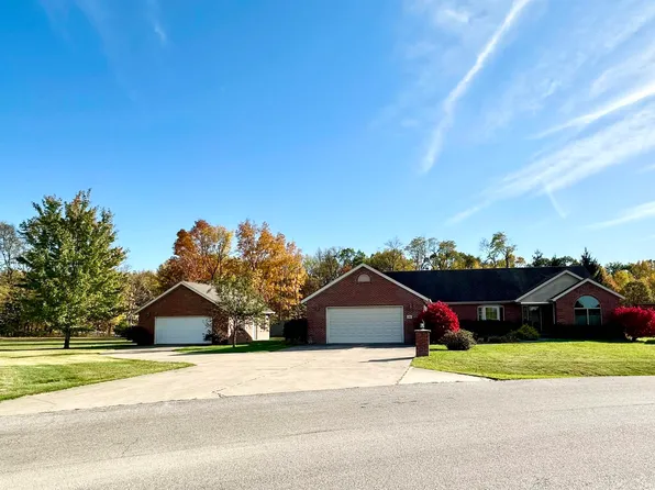10 Club House Dr, Covington, IN 47932
