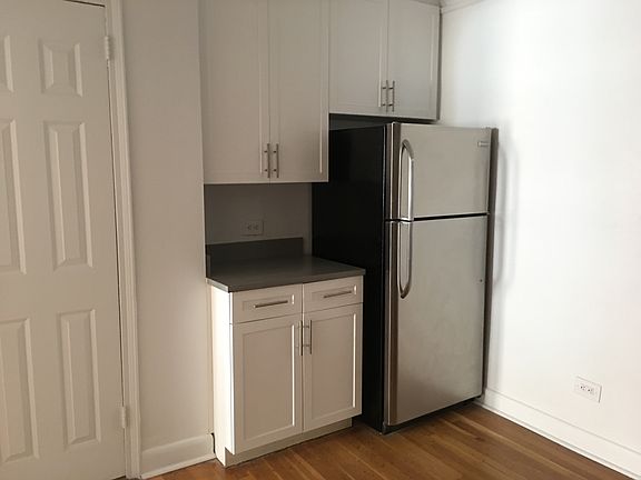 2nd image of 4323 42nd St APT E02