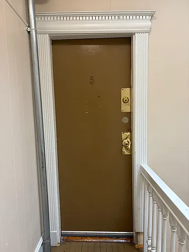 895 Huntington Ave Photo 1