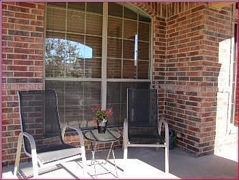 3rd image of 3413 Beekman Dr