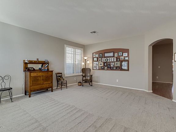 5th image of 43344 W Wallner Dr