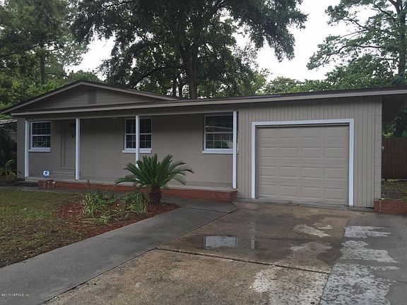 2nd image of 2416 Misty Dr