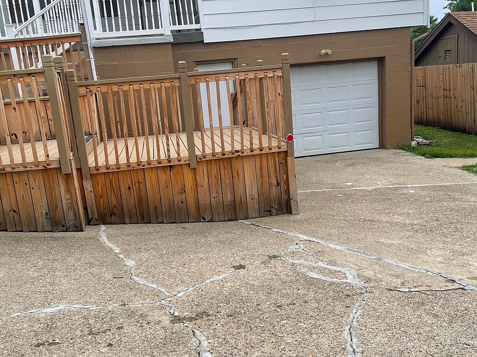 2nd image of 601 1/2 Sheets St