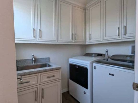3rd image of 160 Highland Ave #B