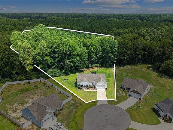 4th image of 111 Oakbridge Way
