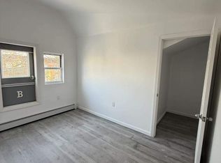 8792 19th Ave APT 3, Brooklyn, NY 11214