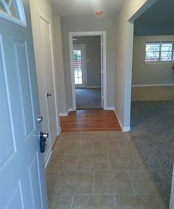 3rd image of 633 Oakwood Ave