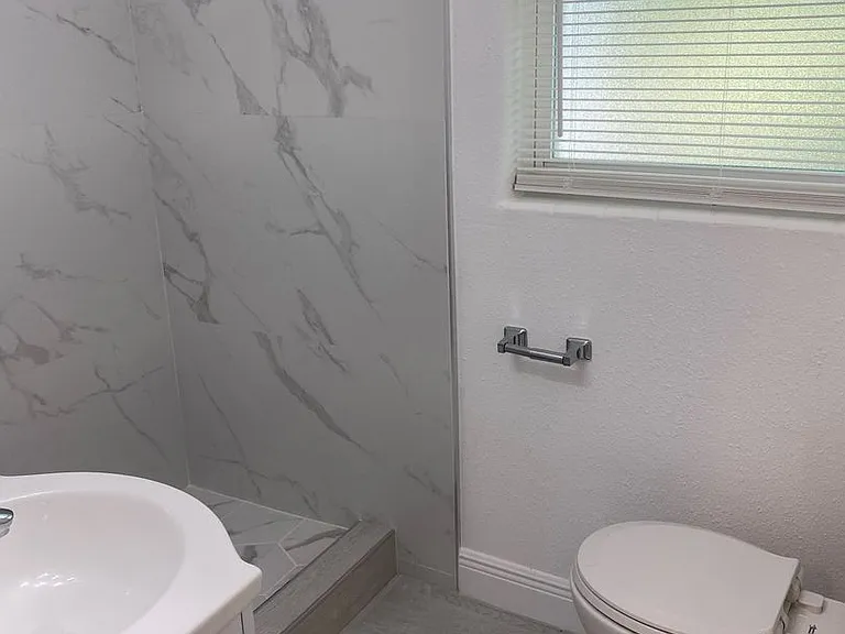 925 Mead Ave — Photo 10