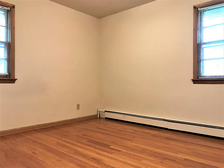 410 Pawling St — Photo 21