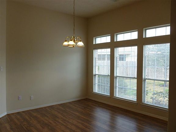 3rd image of 9506 Hidden Cove Park