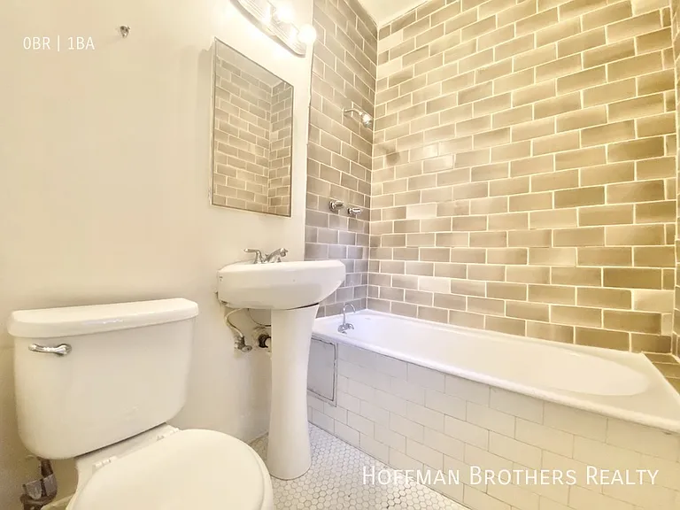 532 S Coronado St #412 — Photo 9
