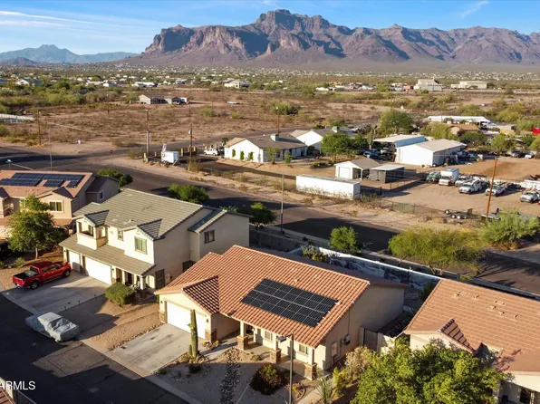 2487 S Conestoga Road, Apache Junction, AZ 85119