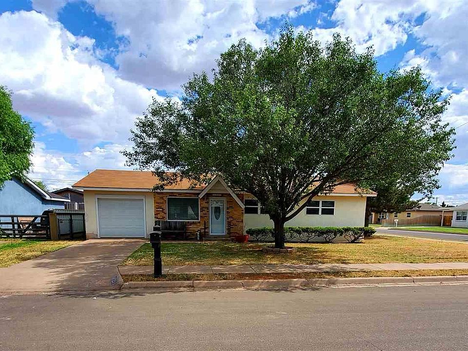 1st image of 1021 W Plaza Dr