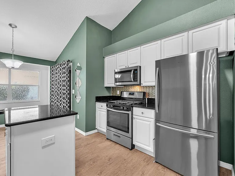 17738 Nathans Dr — Photo 12