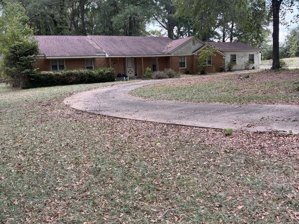 210 Sanders Rd