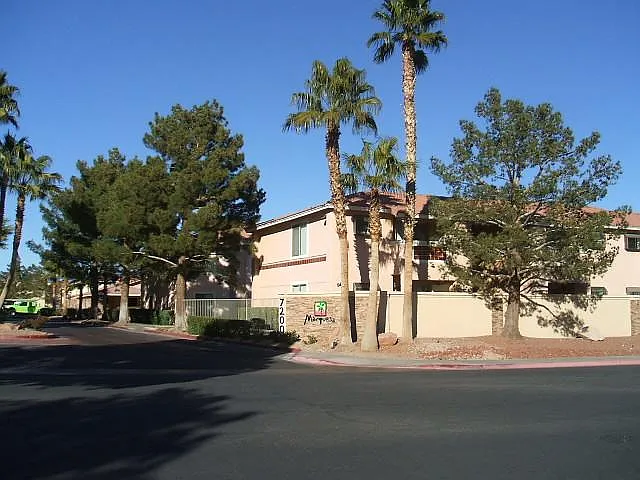 7300 Pirates Cove Rd — Photo 7